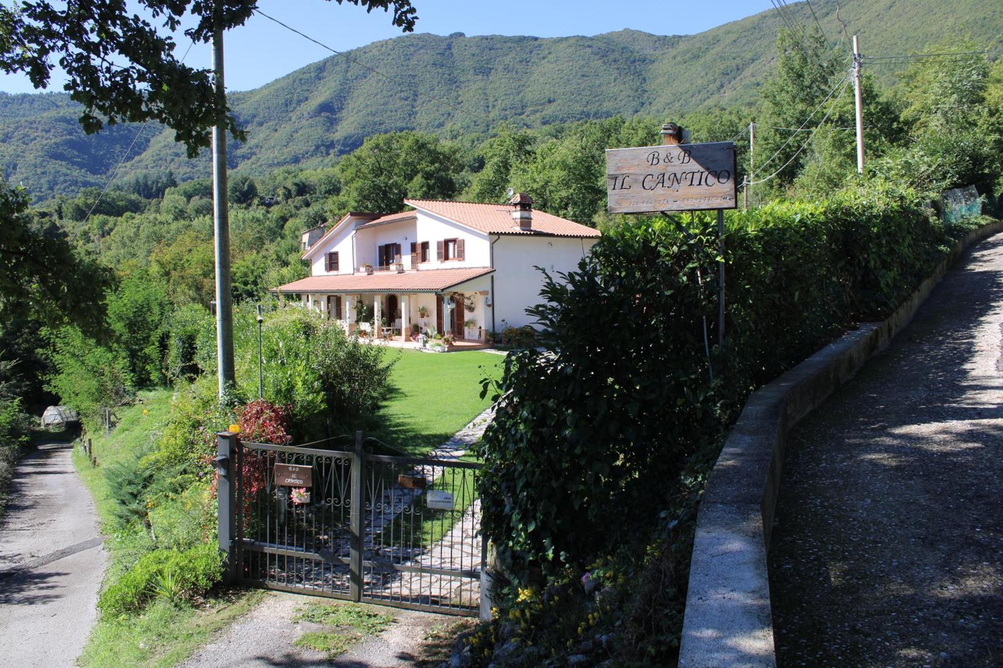 B&B Il Cantico Greccio Exteriör bild